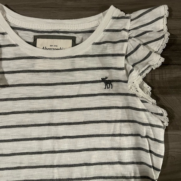 Vintage Abercrombie & Fitch flutter sleeve striped tee S - Picture 3 of 4